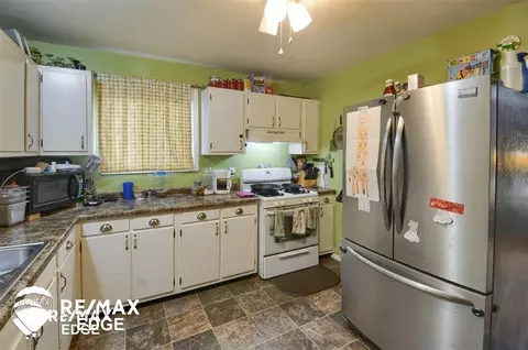 4475 Gregor, Genesee, MI 48437 photo 3