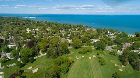 View/Area - 180 Provencal, Grosse Pointe Farms, MI 48236 photo 1 of 7
