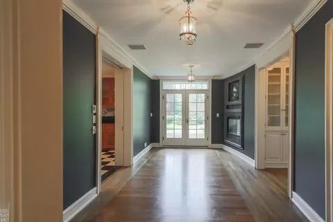 Entry Way - 180 Provencal, Grosse Pointe Farms, MI 48236 photo 6 of 21