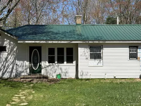 Exterior - 30141 Co Rd 581, Ishpeming, MI 49849 photo 2 of 13
