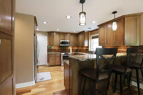 3191 Woodvalley, Flushing, MI 48433 photo 12