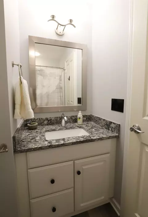 3191 Woodvalley, Flushing, MI 48433 photo 24