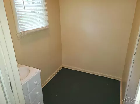 Bath - 8459 E Monroe Rd, Wheeler, MI 48662 photo 1 of 2