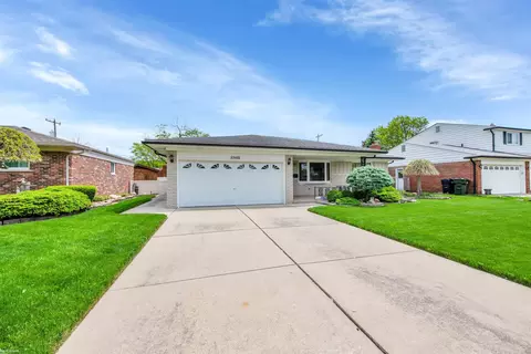 33488 Mina, Sterling Heights, MI 48312