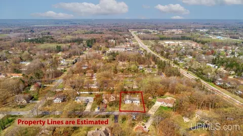23 Sandy, Gladstone, MI 49837 photo 4