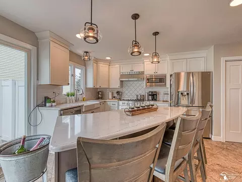 Kitchen - 635 N Roessler, Monroe, MI 48162 photo 4 of 5