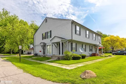 33659 Bayview, New Baltimore, MI 48047