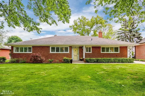 Exterior - 50 Hampton, Grosse Pointe Shores, MI 48236 photo 11 of 11