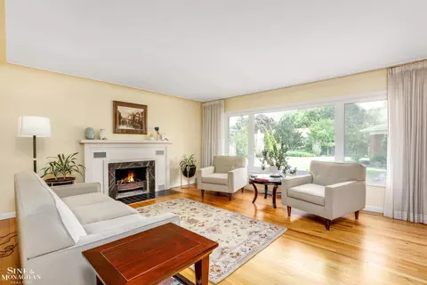 Living - 50 Hampton, Grosse Pointe Shores, MI 48236 photo 1 of 4
