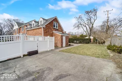Exterior - 606 Pemberton, Grosse Pointe Park, MI 48230 photo 4 of 20