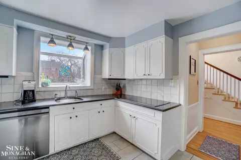 Kitchen - 606 Pemberton, Grosse Pointe Park, MI 48230 photo 3 of 3