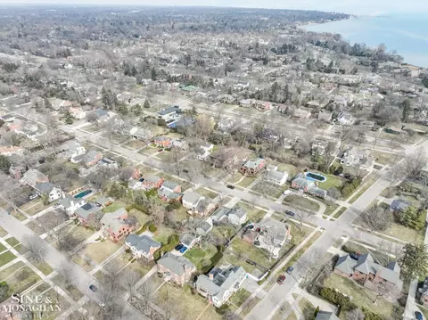 View/Area - 606 Pemberton, Grosse Pointe Park, MI 48230 photo 10 of 13