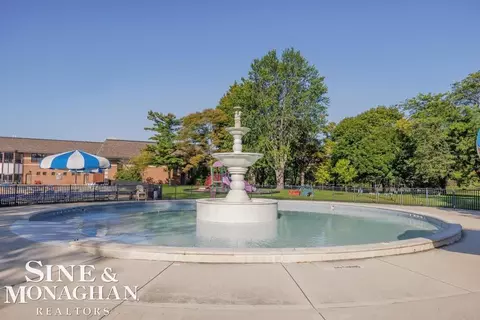 Exterior - 606 Pemberton, Grosse Pointe Park, MI 48230 photo 18 of 20