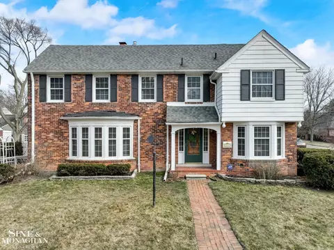 606 Pemberton, Grosse Pointe Park, MI 48230