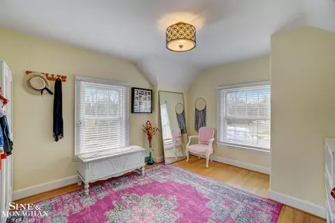 Bedroom - 606 Pemberton, Grosse Pointe Park, MI 48230 photo 5 of 8