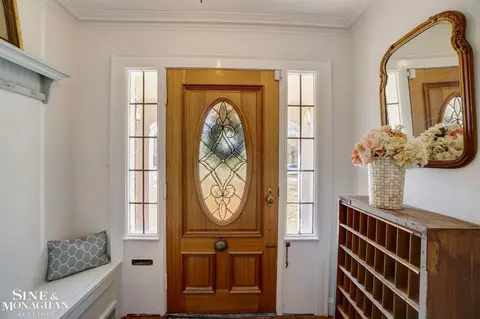Entry Way - 606 Pemberton, Grosse Pointe Park, MI 48230 photo 1 of 1