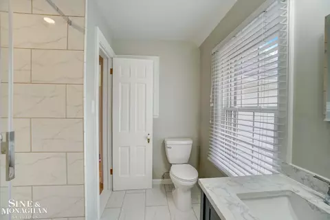 Bath - 606 Pemberton, Grosse Pointe Park, MI 48230 photo 5 of 8