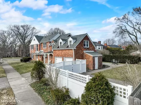 Exterior - 606 Pemberton, Grosse Pointe Park, MI 48230 photo 7 of 20