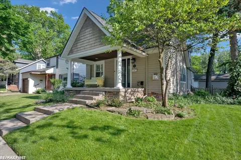 52 Sylvan, Pleasant Ridge, MI 48069