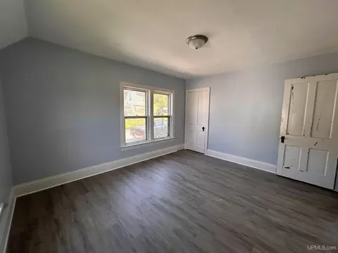 20909 Third, Hancock, MI 49930 photo 13