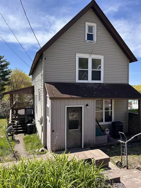 20909 Third, Hancock, MI 49930
