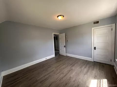20909 Third, Hancock, MI 49930 photo 17