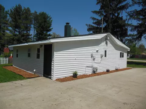 4475 Filter, Harrison, MI 48625 photo 6