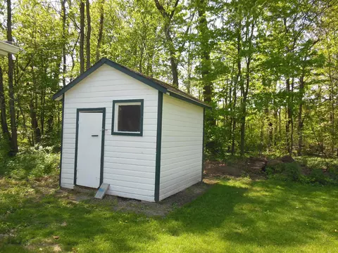 4475 Filter, Harrison, MI 48625 photo 9