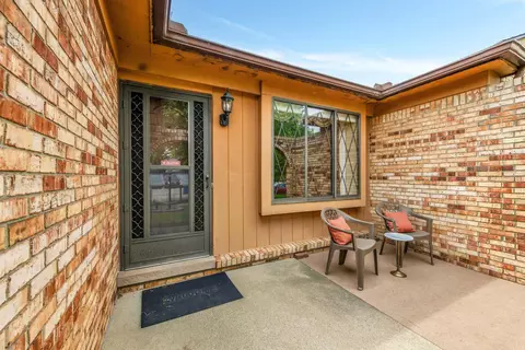 14930 Jacobs, Warren, MI 48088 photo 2