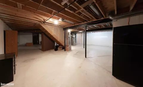 16963 Crystal, Macomb, MI 48042 photo 28