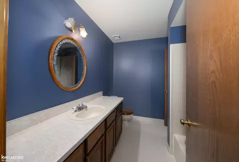 16963 Crystal, Macomb, MI 48042 photo 20