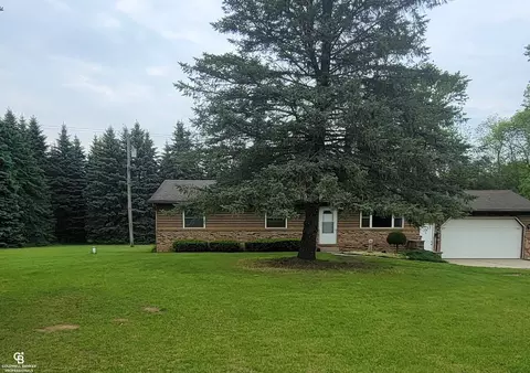 262 W Burnside, Fostoria, MI 48435