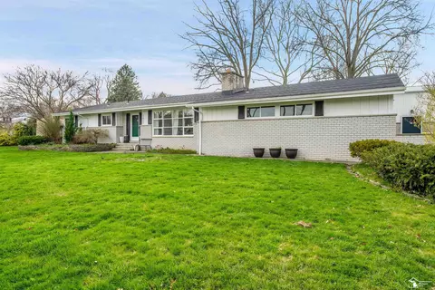 1617 Arbor, Monroe, MI 48162 photo 2