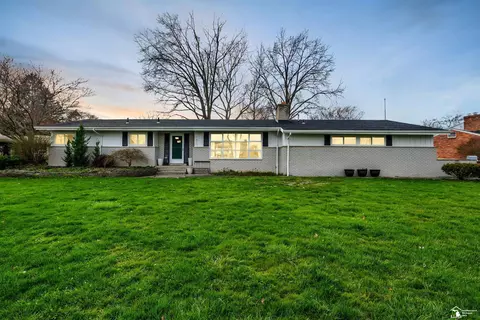 1617 Arbor, Monroe, MI 48162