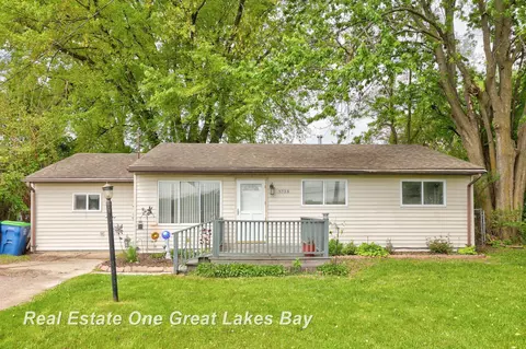 3738 Sheridan, Saginaw, MI 48601