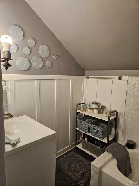 Bath - 145 Maple, Monroe, MI 48162 photo 1 of 2