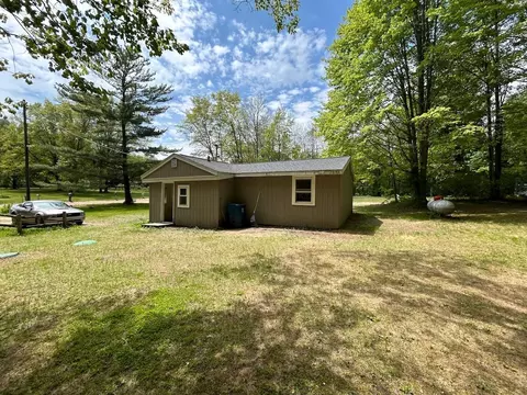 4314 Eagleson, Gladwin, MI 48624 photo 14