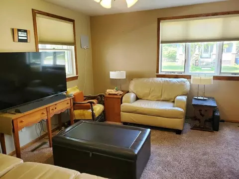 Living - 2126 3rd, Bay City, MI 48708 photo 1 of 2
