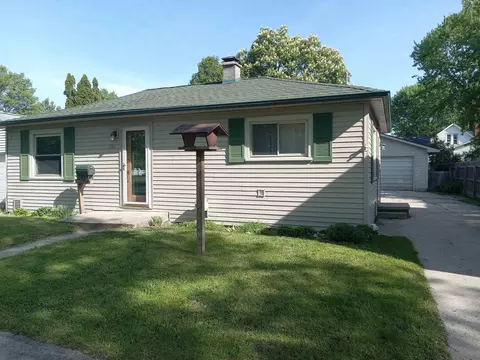 1007 Bradfield, Bay City, MI 48706