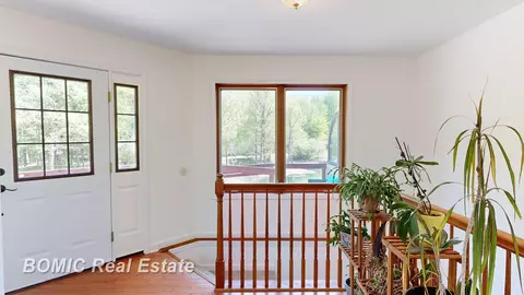 Entry Way - 5770 Ormes, Vassar, MI 48768 photo 1 of 1