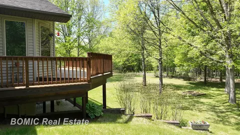 Exterior - 5770 Ormes, Vassar, MI 48768 photo 5 of 12