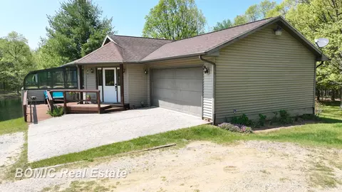 Exterior - 5770 Ormes, Vassar, MI 48768 photo 1 of 12