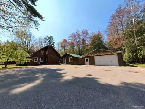 4385 K, Bark River, MI 49807