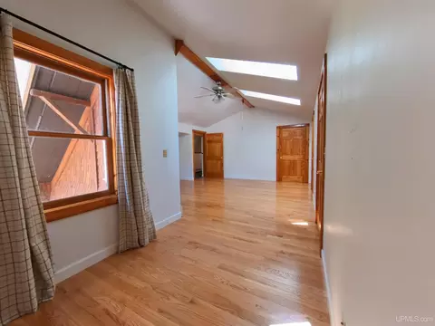 Entry Way - 4385 K, Bark River, MI 49807 photo 7 of 7