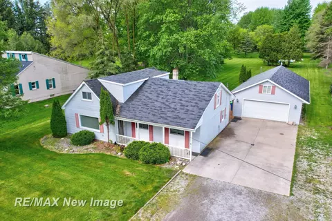 3216 Weigl, Saginaw, MI 48609