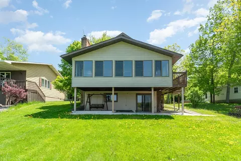 3668 S S Lk, Beaverton, MI 48612