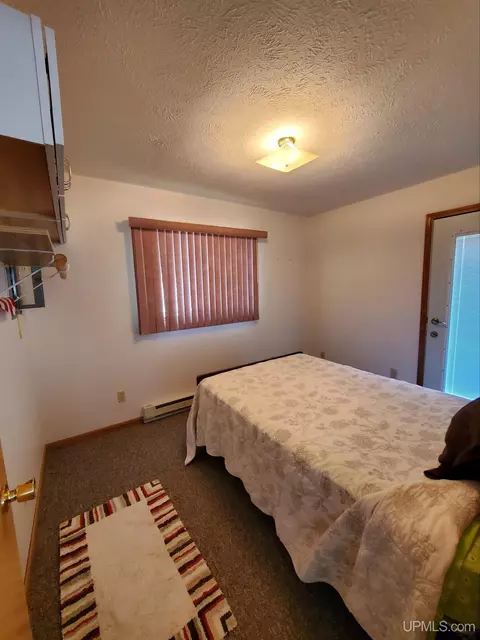 16874 E Pointe, Wetmore, MI 49895 photo 21