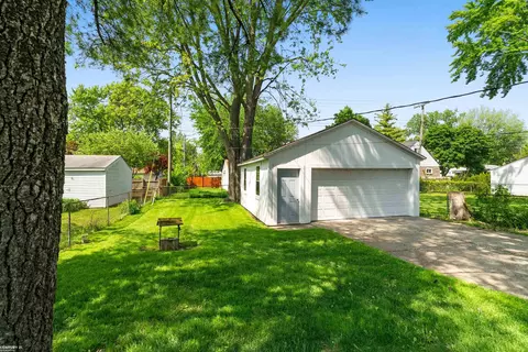 Exterior - 14357 Stephens, Warren, MI 48089 photo 5 of 6