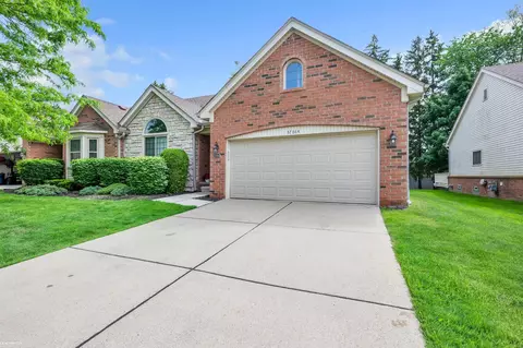 57064 Megan #7, Washington Township, MI 48094