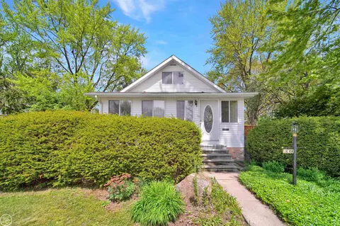 1655 Mc Pherson, Port Huron, MI 48060